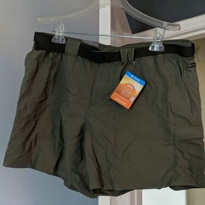 Columbia shorts
